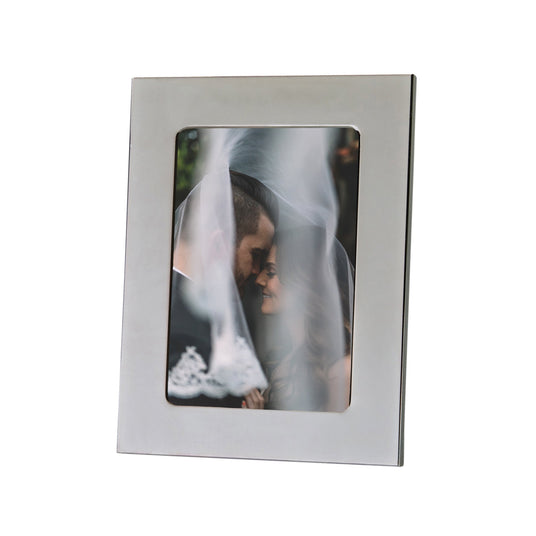 Silhouette Photo Frame - 5x7-AKD Ink