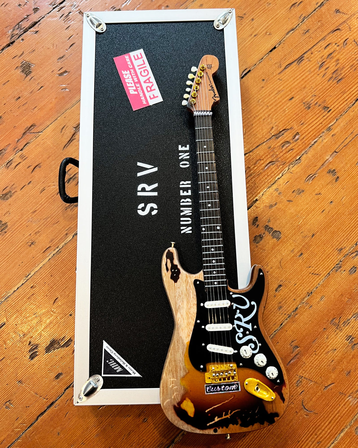 MINI CASE & GUITAR Stevie Ray Vaughan SRV #1 Distressed Mini Fender™ Strat™ Guitar Replica